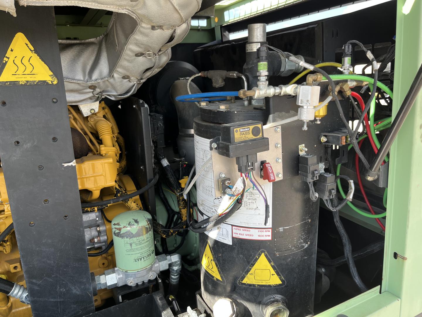 ./imagenes/INVOICE/2019/16936/COMPRESOR DE AIRE SULLAIR 425CHDPQJD4 (25).JPG